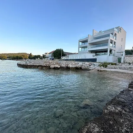 Luxury Betina (Sibenik-Knin)