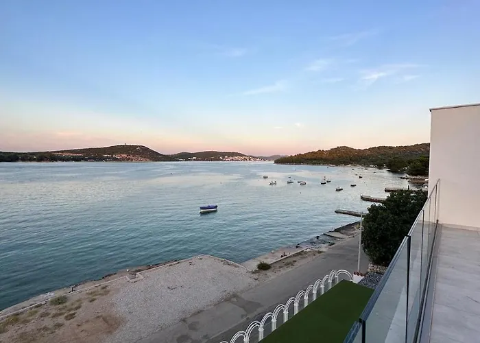 Luxury Betina (Sibenik-Knin)