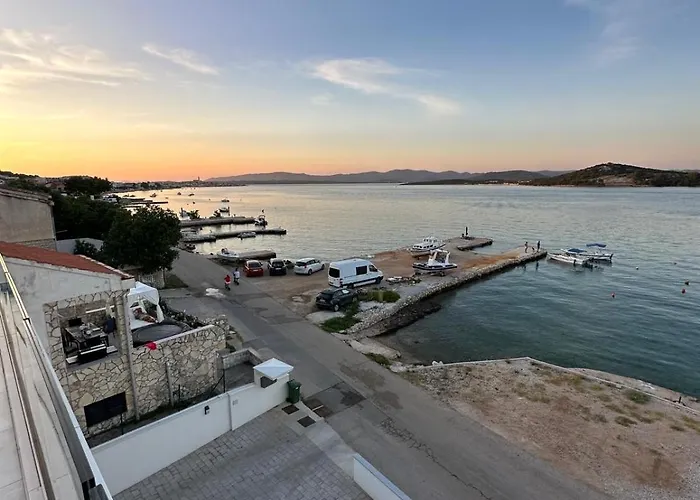 Luxury Apartamento Betina (Sibenik-Knin)